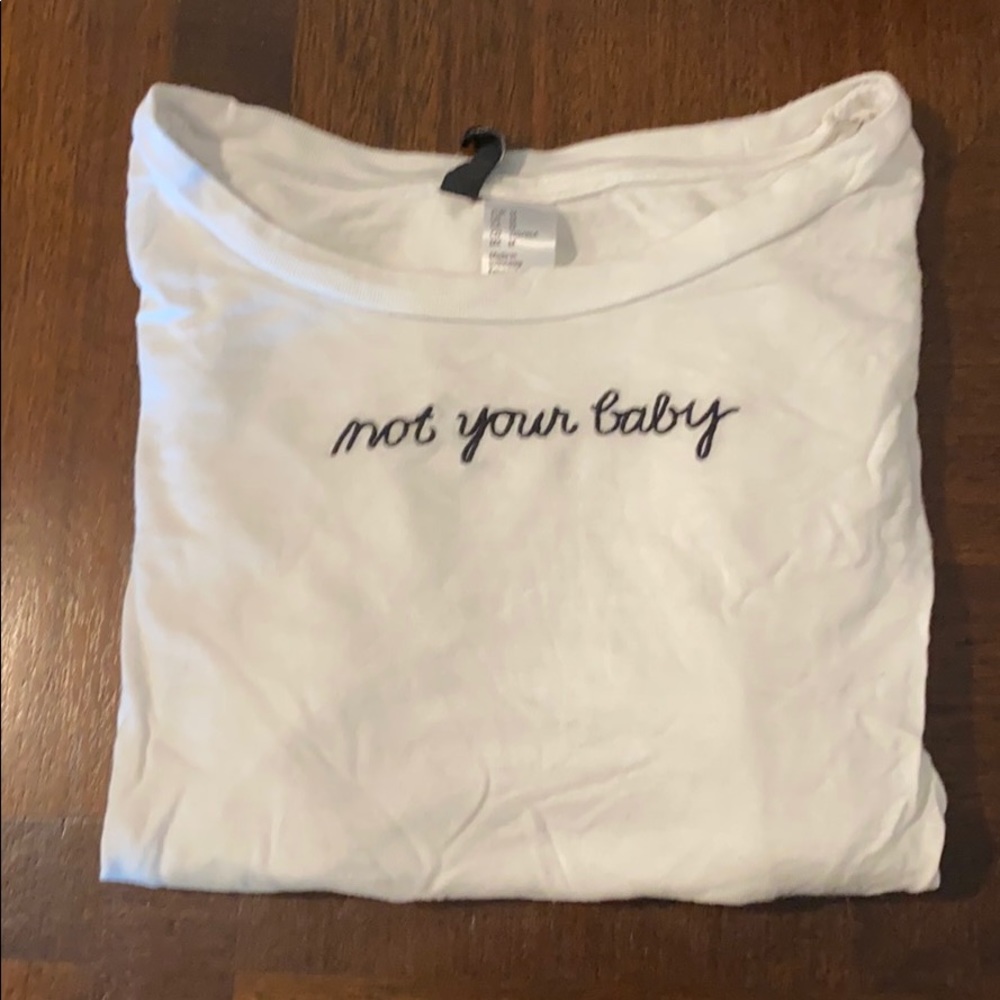 White t-shirt